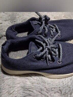 Allbirds Navy Sneakers Women's Size 8
